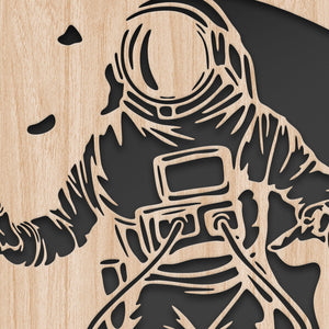 ASTRONAUTA - Quadro arredo LASERCUT composito Legno e PVC Misura: 40x40 cm