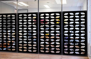 GLOBECROSS - Pannello in PVC traforato - Parasole Misura: 73x148 cm, Colore: nero