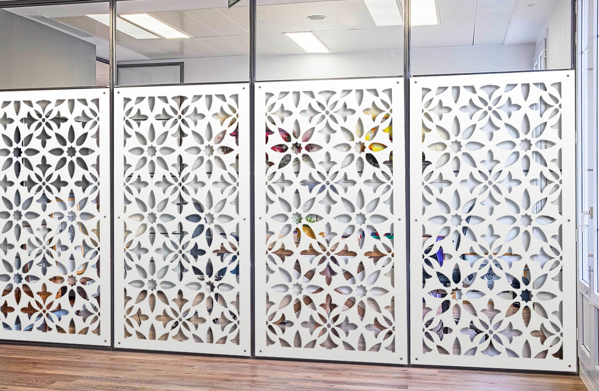 LANCERS - Pannello in PVC traforato - Parasole Misura: 98x198 cm, Colore: bianco