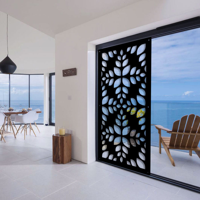 LEAVES - Pannello in PVC traforato - Parasole Misura: 47x94 cm, Colore: nero