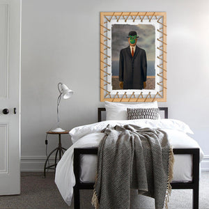 Tensotela 70x95 cm - Magritte The Son of Man Misura: 70x95 cm