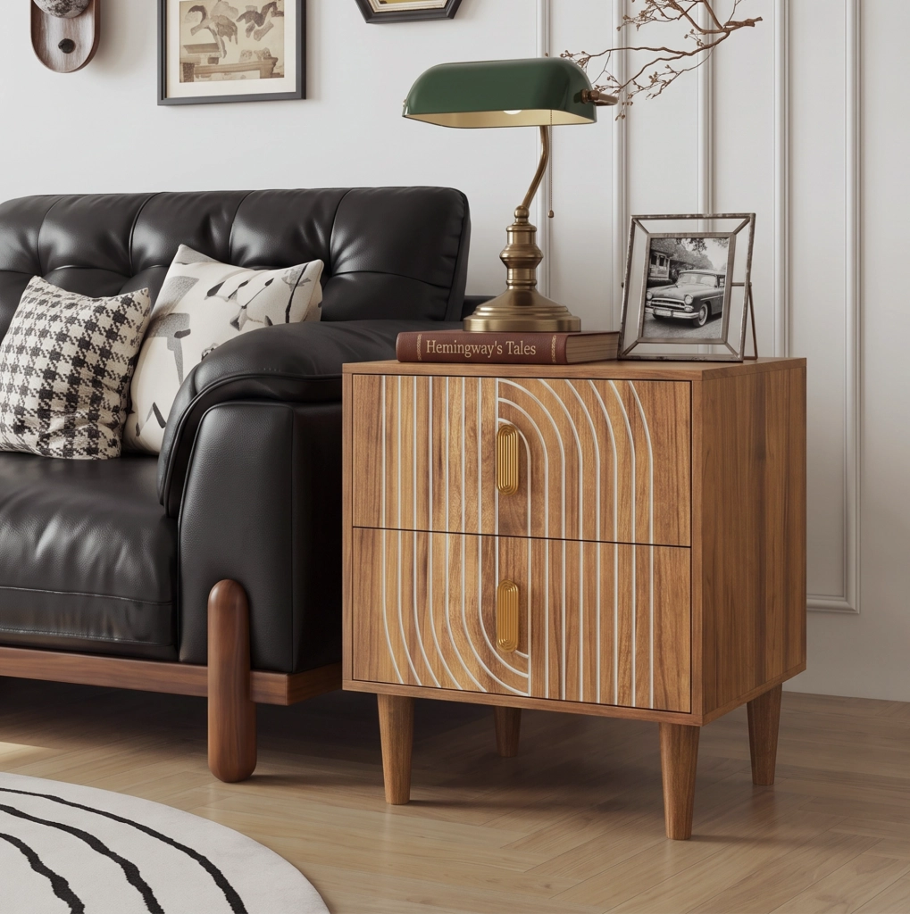 Comodino MDF noce con 2 cassetti e dettagli geometrici