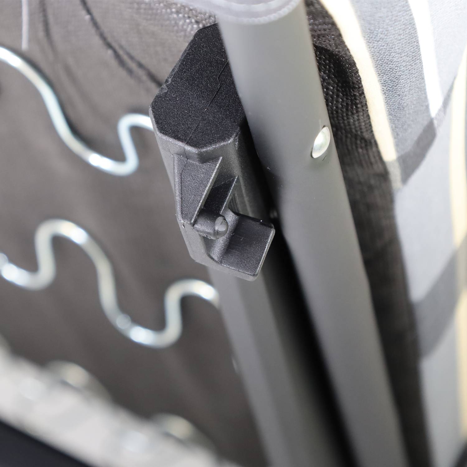 Marvin Poltrona Sdraio da Giardino con Poggiapiedi Barbara Sdraio Reclinabile Regolabile  Cuscino GRIGIO/AVORIO SCOZZESE