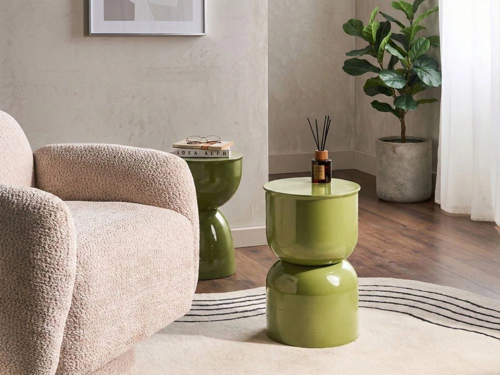 Tavolino Accent in ferro verniciato verde oliva per soggiorno e camera da letto