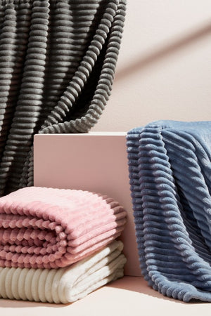 Plaid Matrimoniale in Pile Verde Moderno 150x200 - NIKO Colore: Azzurro