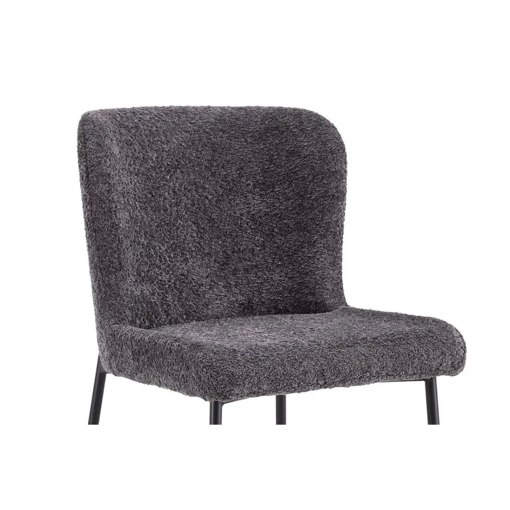 Sedia rivestita in Bouclé per sala da pranzo colore Grigio Scuro. Collezione LISE