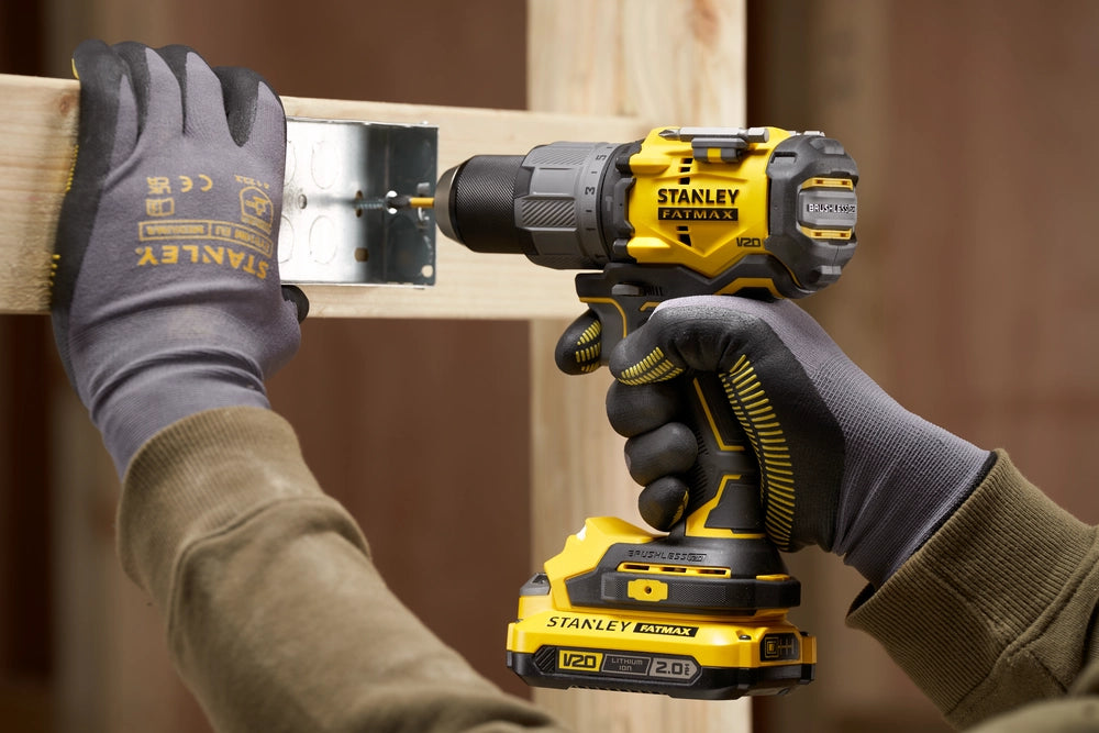 Stanley SFMC726D2K-QW – Trapano Avvitatore a Percussione 18V Brushless