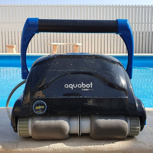 Robot per piscine pubbliche Aquabot BWT MAGNUM Jr - New 2025