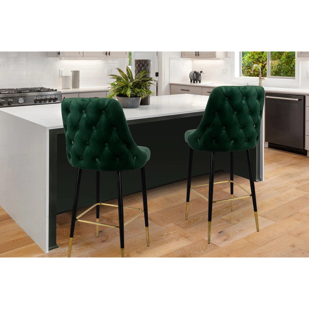 Sgabello da bar Mojo 100 in velluto verde con schienale trapuntato