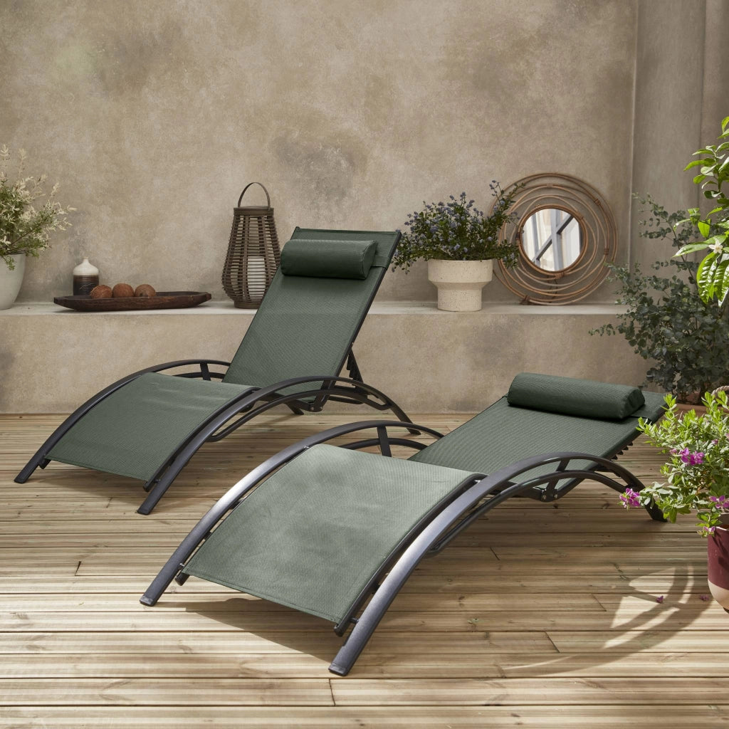 Set 2 lettini prendisole in alluminio, verde