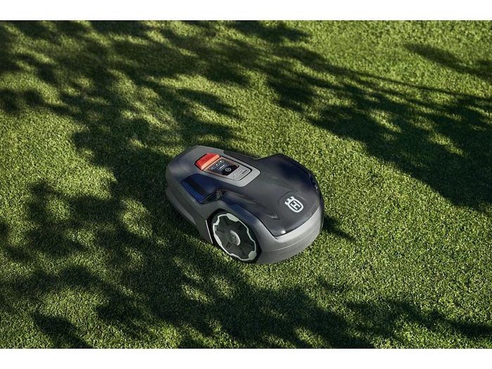 Robot tagliaerba Husqvarna Aspire R4 area 400mq controllo via App