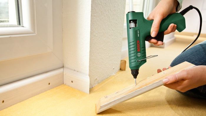 Bosch PKP 18 E Pistola Incollatrice a Caldo 200W Fai-da-te, Craft, Riparazioni Domestiche Ø 11mm DIY