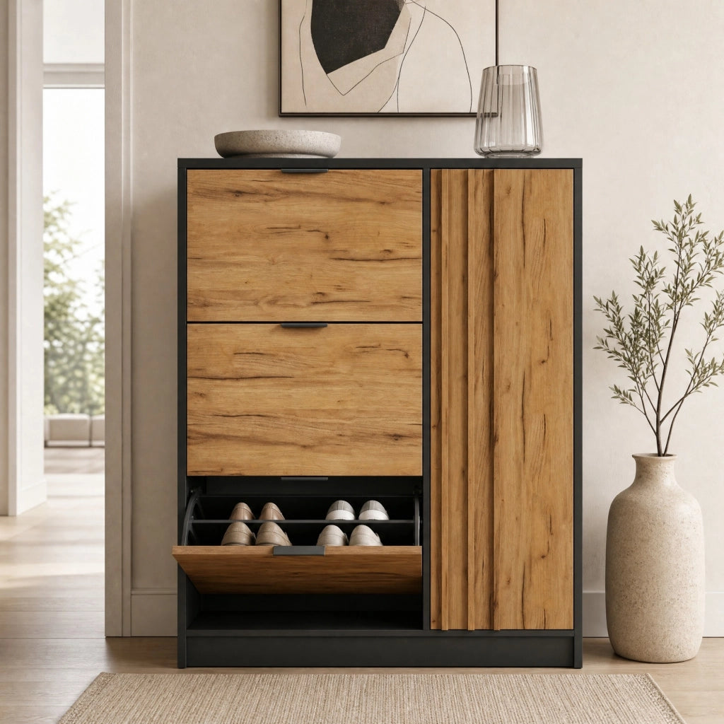 Scarpiera 100x30x130 cm in MDF con 3 ribalte e 1 vano chiuso, finitura naturale e nero