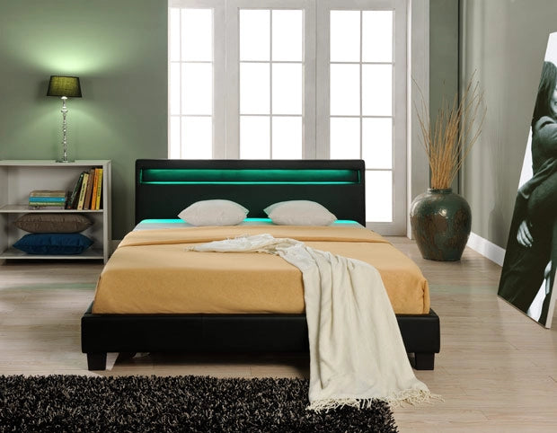 Letto Matrimoniale Imbottito 180x200 cm Testiera Alta con Illuminazione a LED Similpelle - Nero Corium