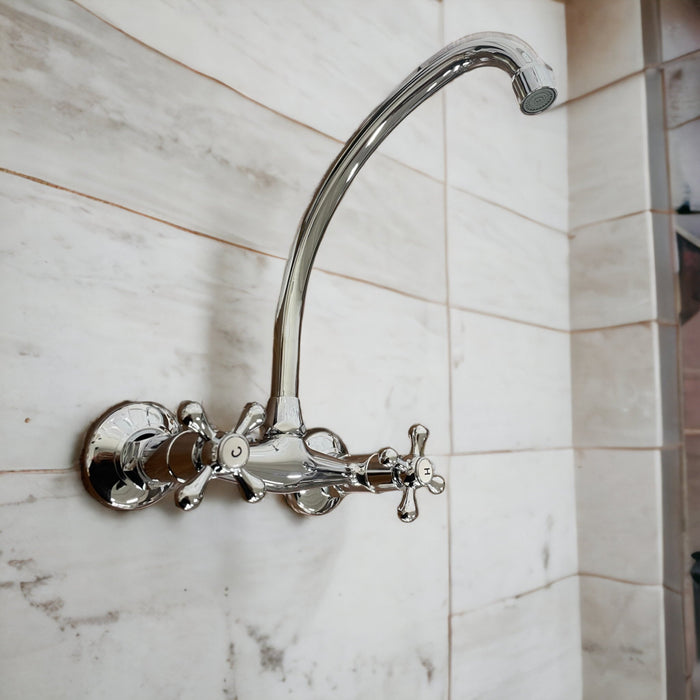 Rubinetto a parete vintage maniglia a stella canna alta cromato