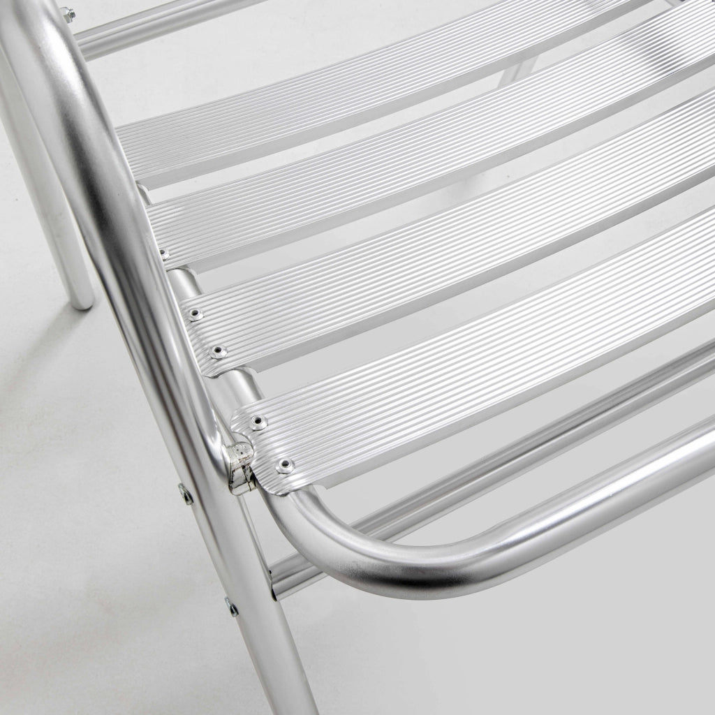 Oviala - Sedia da giardino impilabile in alluminio grigio chiaro