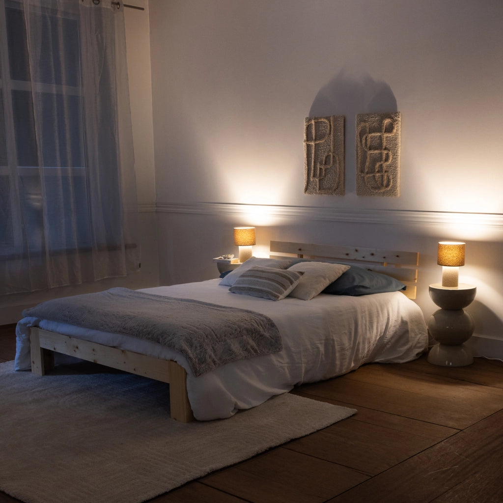 Letto in legno con testiera 140x200cm FINN