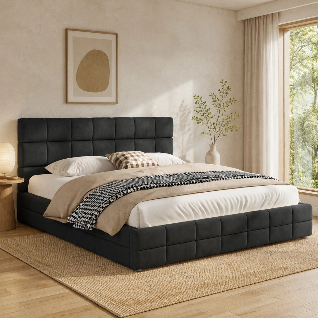 Letto imbottito con testiera 180x200 cm in velluto nero; struttura in MDF e compensato