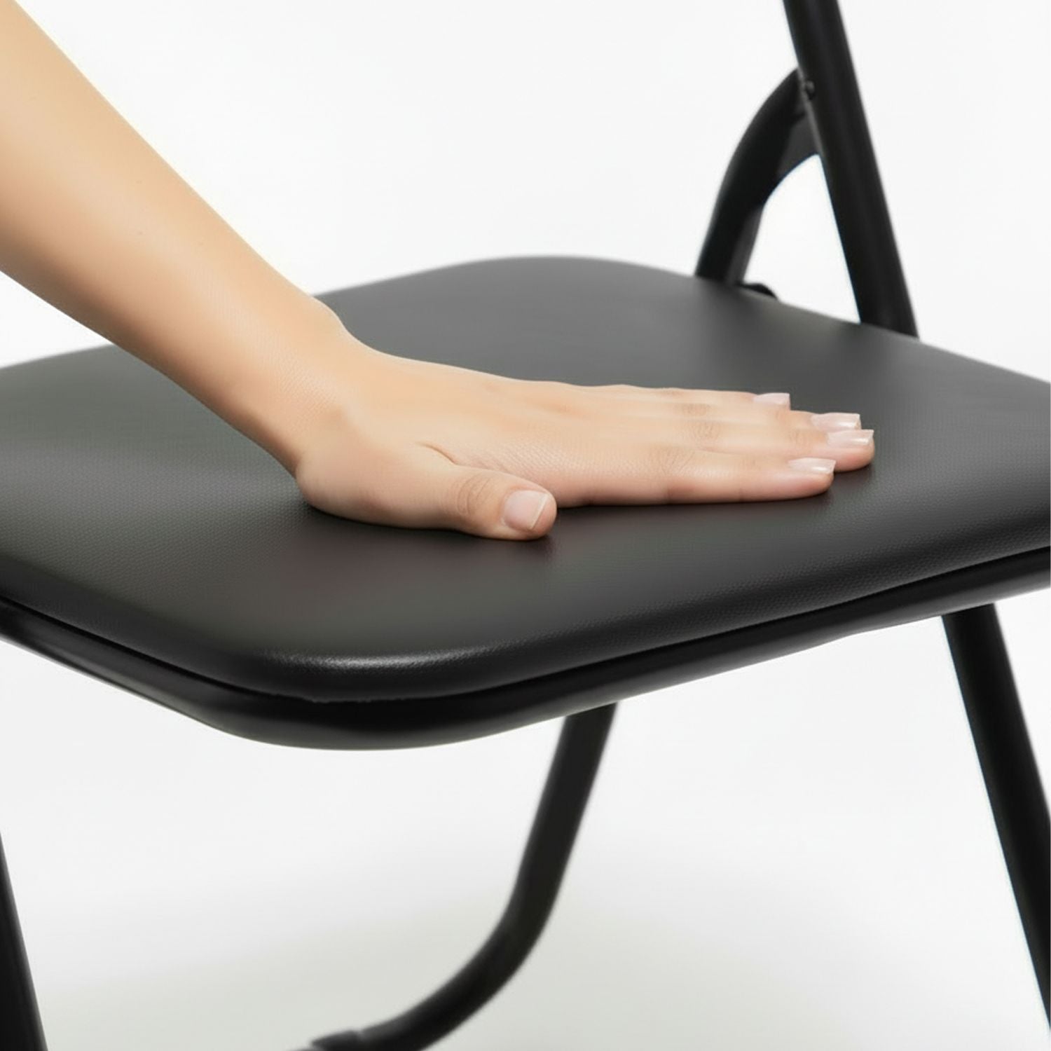 Set Di 6 Sedie Pieghevoli Con Struttura In Ferro Imbottite Salvaspazio Per Giardino Sala Riunioni Eventi Cuc Nero / Nero