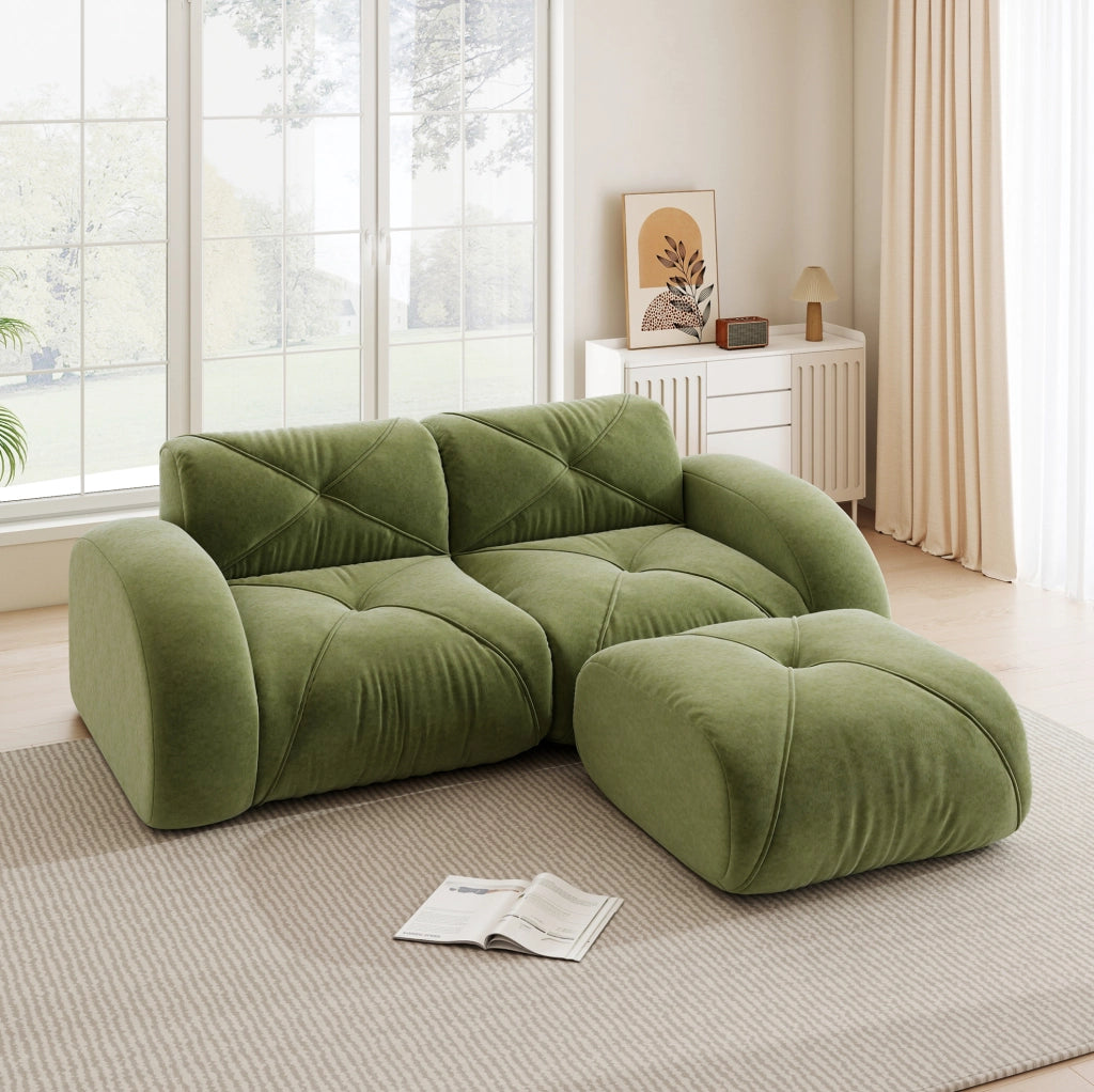 Divano modulare con comfort morbido e design pet friendly in chenille verde
