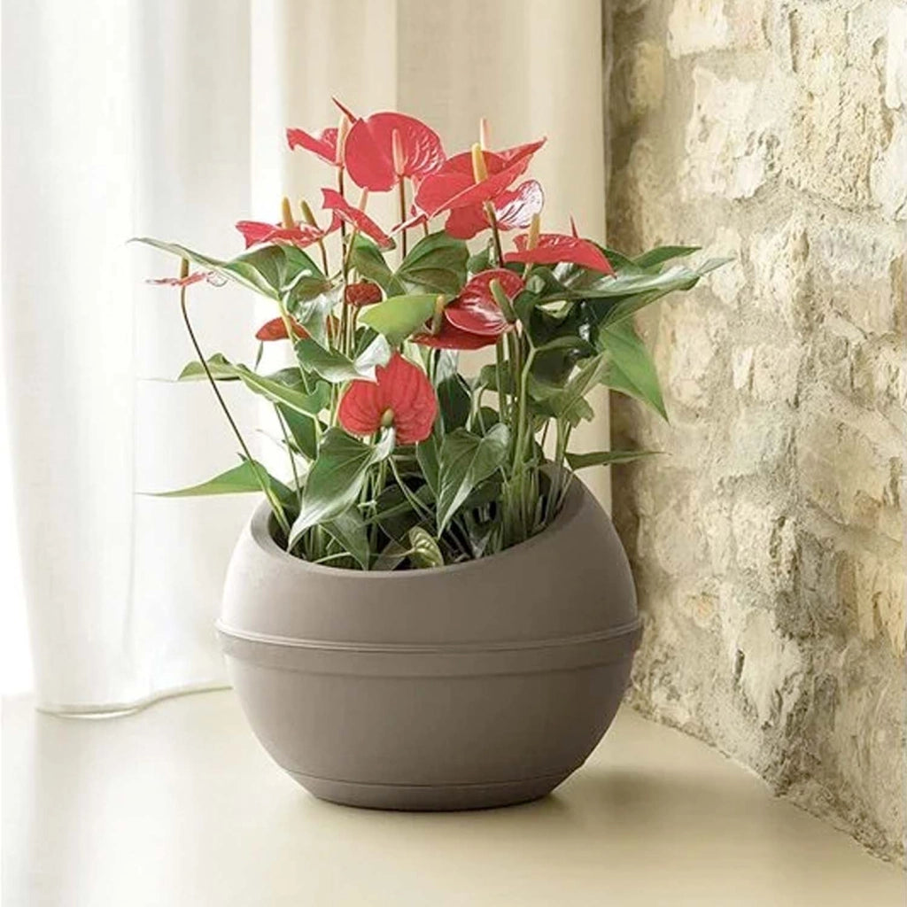 Sfera - Vaso per piante dal design circolare. Fioriera per interni ed esterni da Ø40,5X32H cm. Capienza 23L. Colore cappuccino