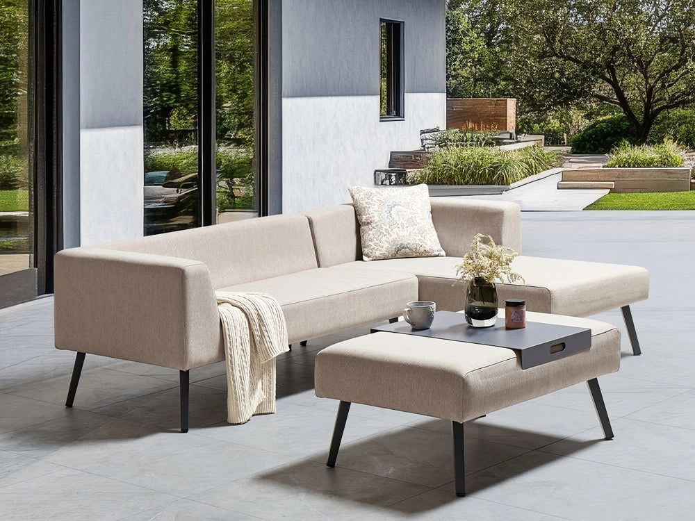 Set di 4 posti a sedere in tessuto beige Struttura in alluminio Mobili da giardino alla moda