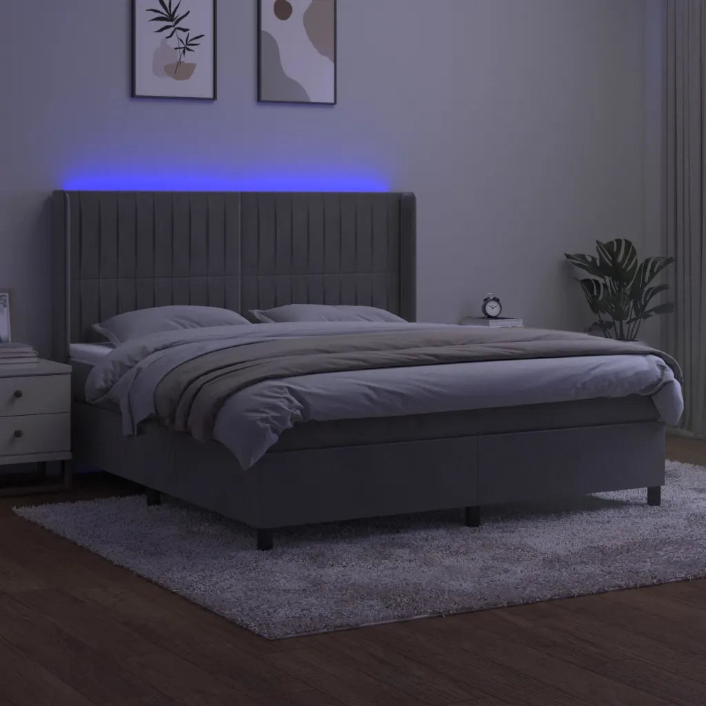 Letto a Molle Materasso e LED Grigio Chiaro 160x200 cm Velluto 3139691