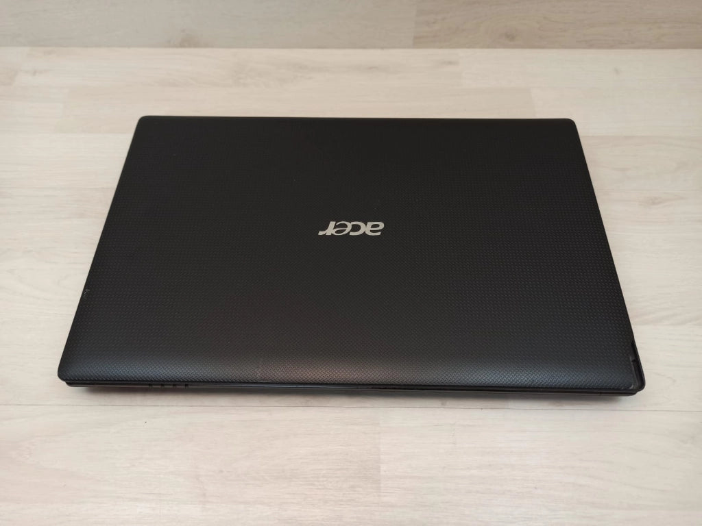 Notebook - Acer Aspire 5560 AMD A6-3400M 4 GB RAM HDD 320 GB 15,6" - Grado B