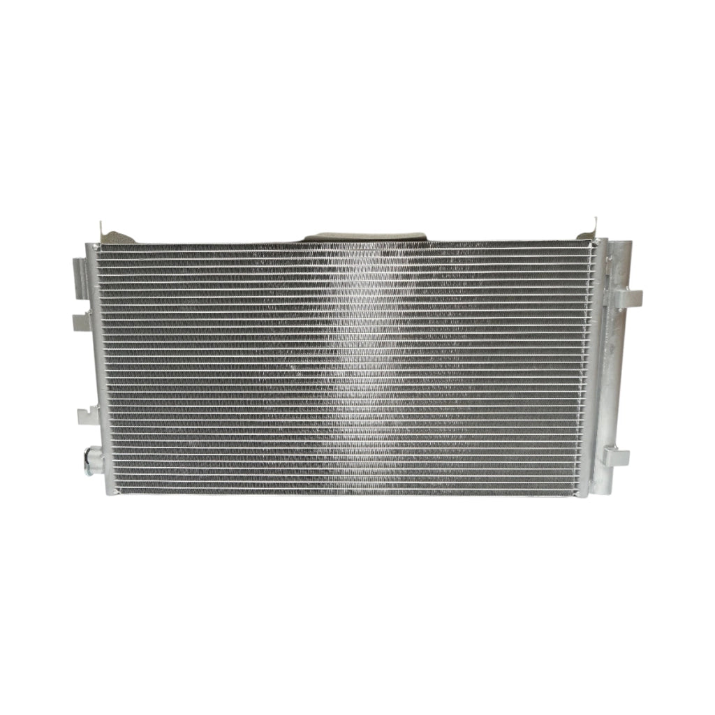 Radiatore climatizzazione (condensatore AC) – Renault Fluence, Scenic, Megane, Modus Dimensioni: 640 × 352 × 16 mm Codici OEM: 921000294R, 921003293R, 921009956R, 660003440