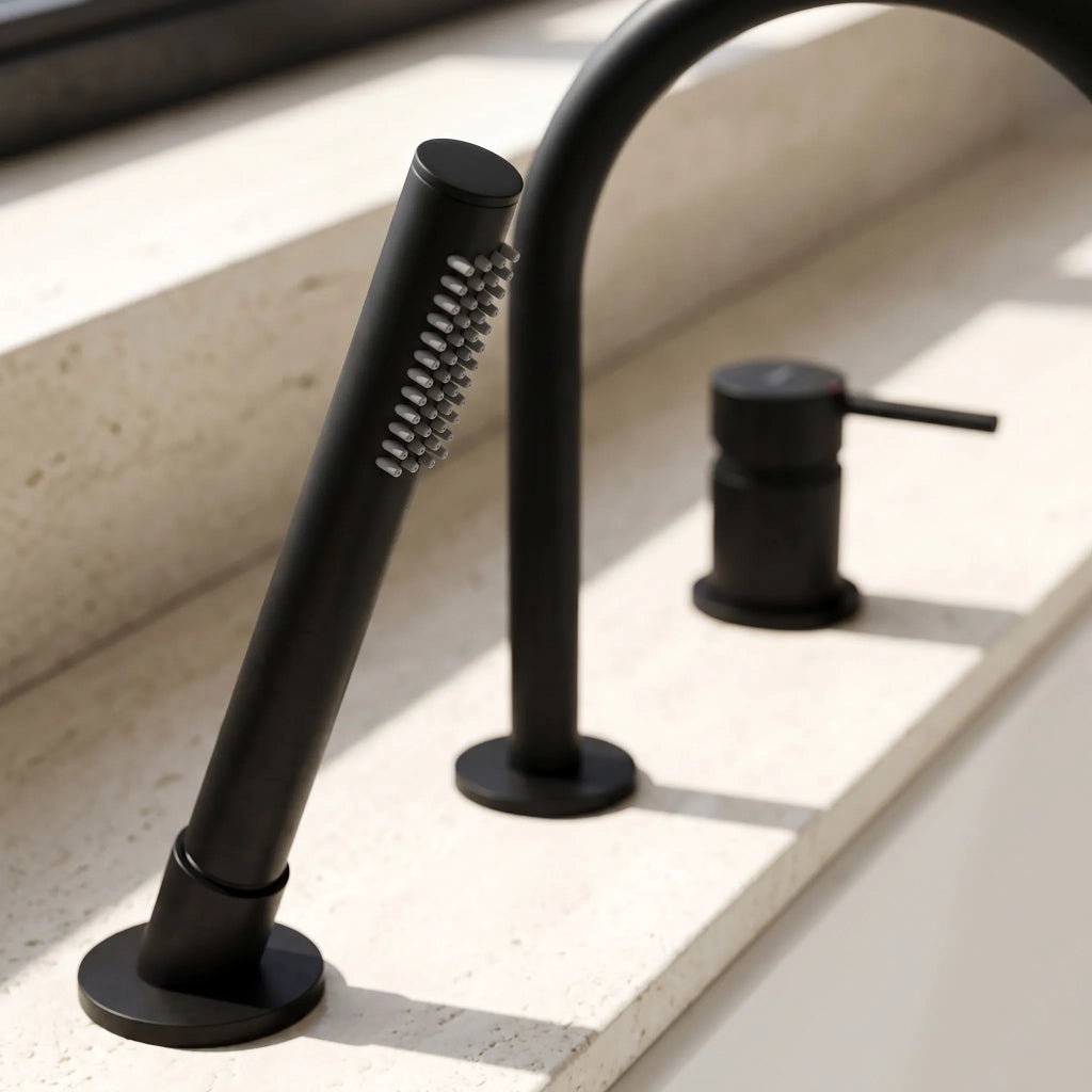 Rubinetto Per Vasca A 3 Fori Rea Lungo Black