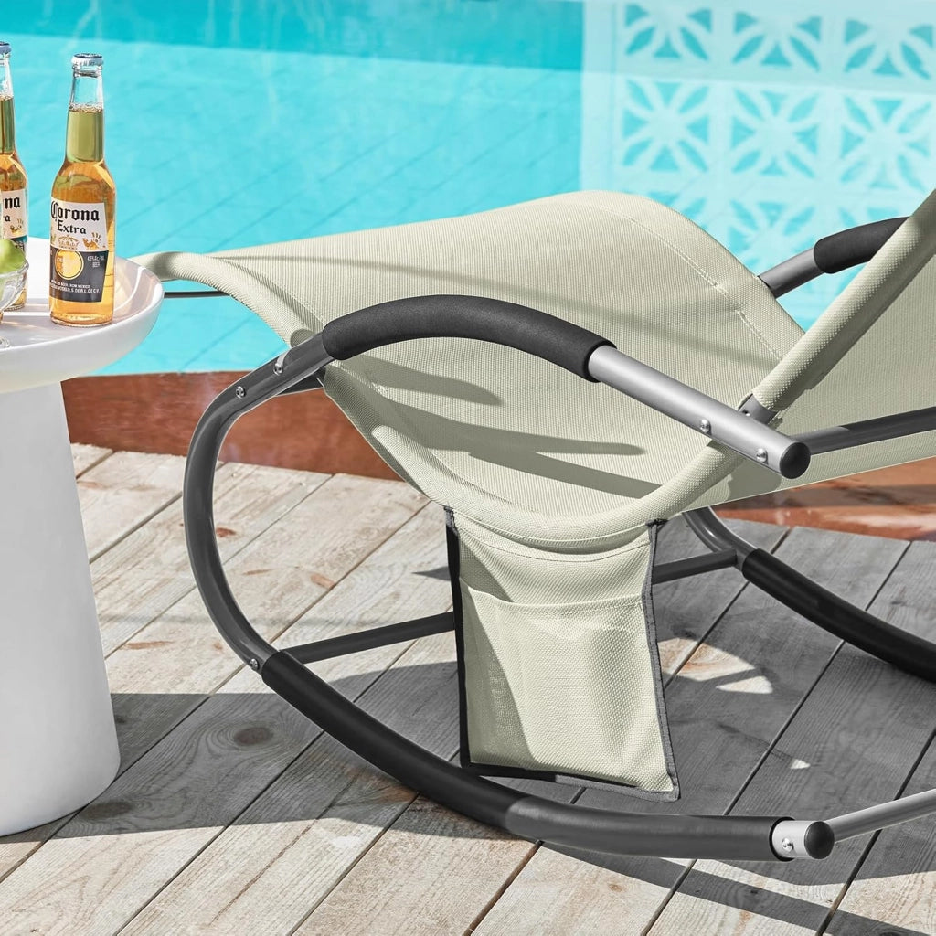 Lettino Sdraio da Giardino a Dondolo - Sedia a Dondolo da Esterno in Textilene Beige con Telaio in Metallo, 150x63x87cm, Lettino Prendisole per Terrazza, Piscina, Patio, OGS28-MI