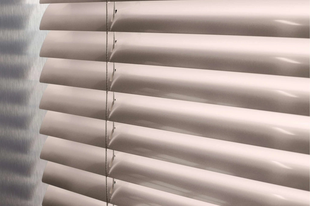 Tende Veneziane in Alluminio con Corda Autobloccante, Grigio Pietra 105x250