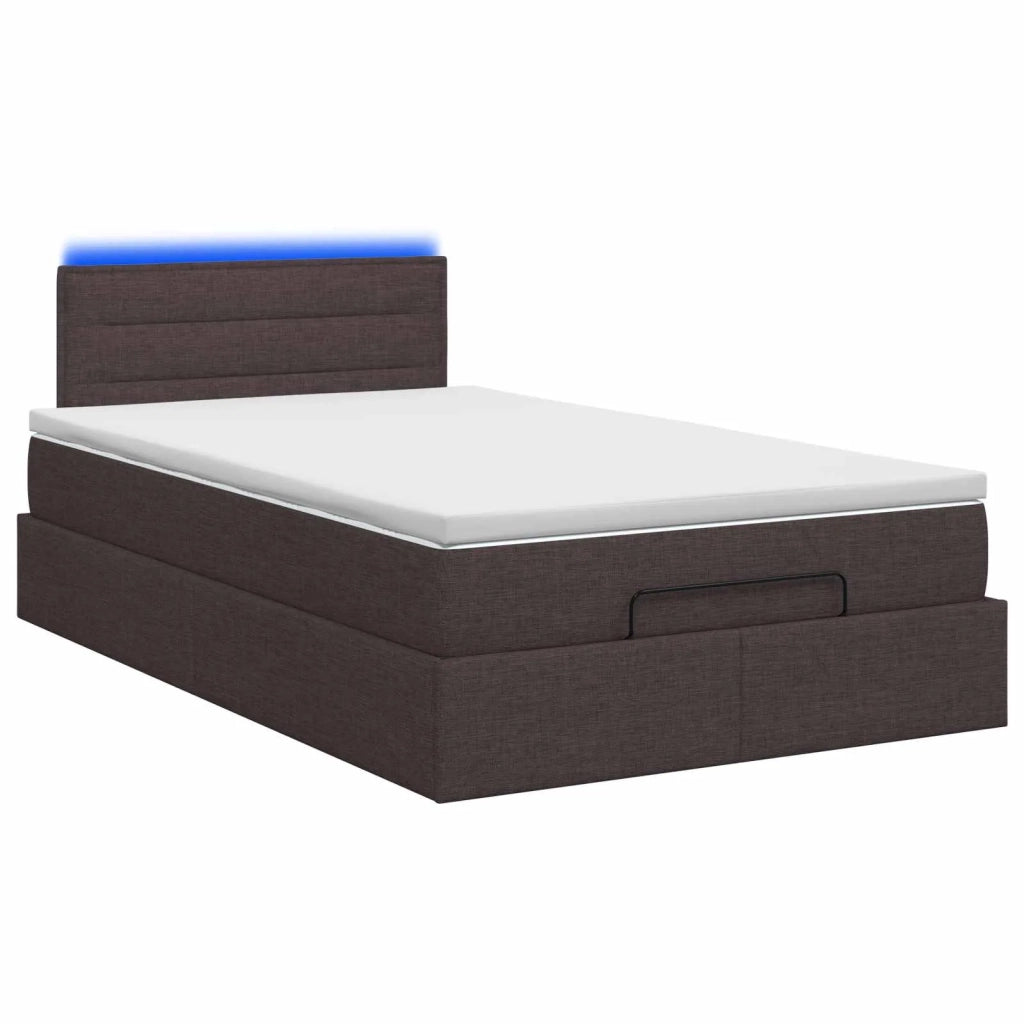 Letto Ottomano con Materasso e LED Marrone Scuro 120 x 190 cm 3457975