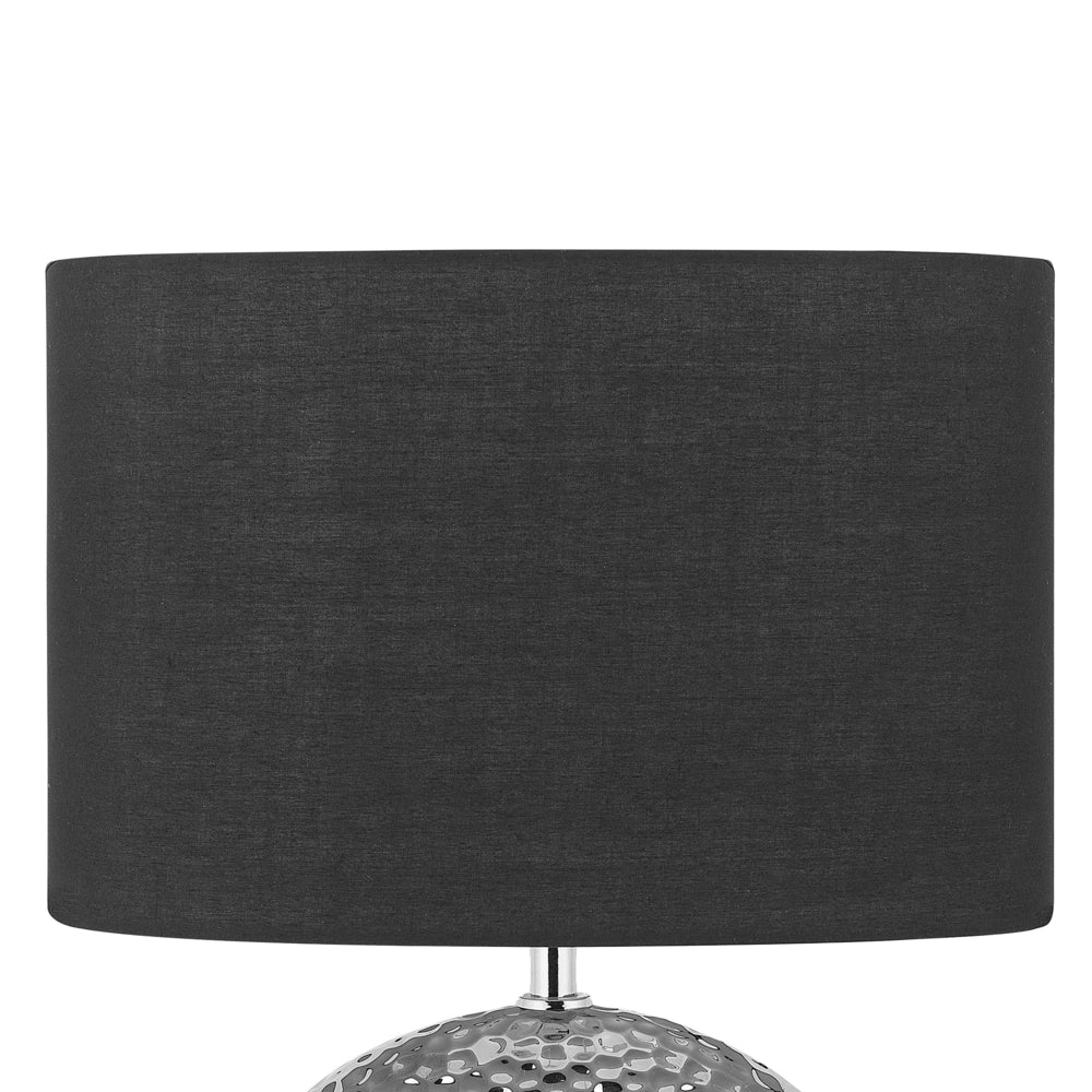 Lampada da Tavolo Argento e Nero Ceramica Base Lucida Paralume Tamburo in Poliestere Design Glam