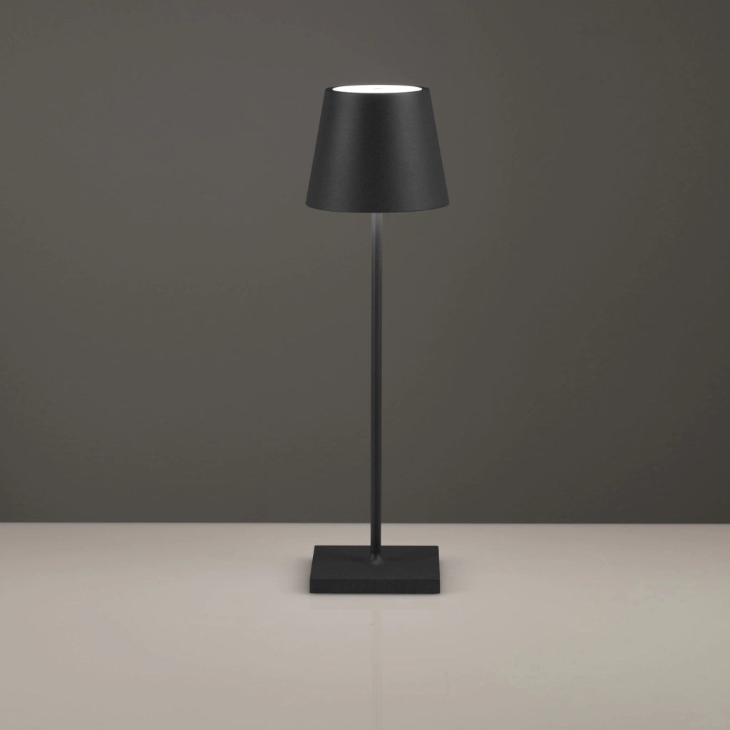 Lampada da tavolo ricaricabile OSCAR nero