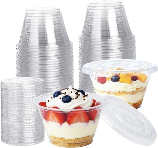 Torteletti in Plastica 200 ml – 50 Pezzi – Rondi con Coperchi Piani Senza Foro – Tazze di Caffè Riciclabili Translucide per Mousse, Gelato, Torta & Feste