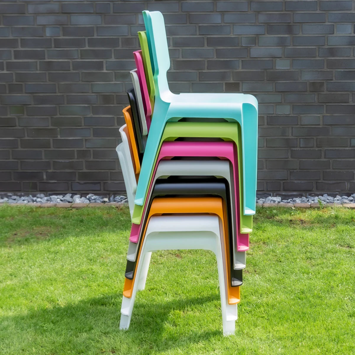 Sedia impilabile, sedia in plastica impilabile, robusta, vari colori