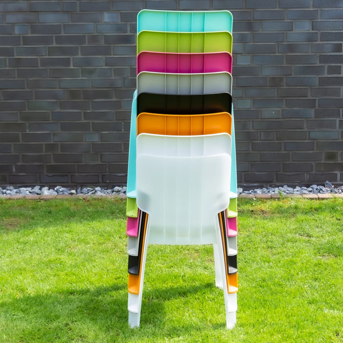 Sedia impilabile, sedia in plastica impilabile, robusta, vari colori