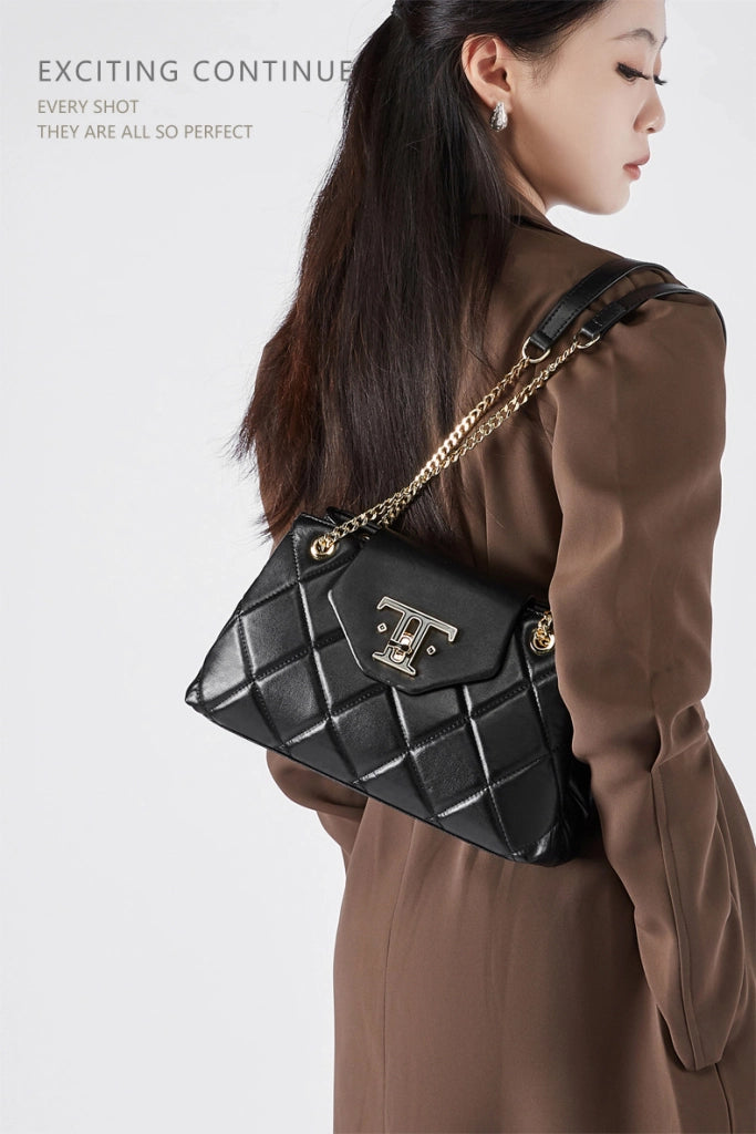 Borsa a tracolla da donna in vera pelle nera