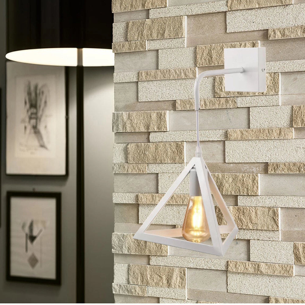 Trade Shop - Applique Parete Pendente Forma Triangolare 3d Stile Minimal Portalampada Attacco E27 Aq54 -