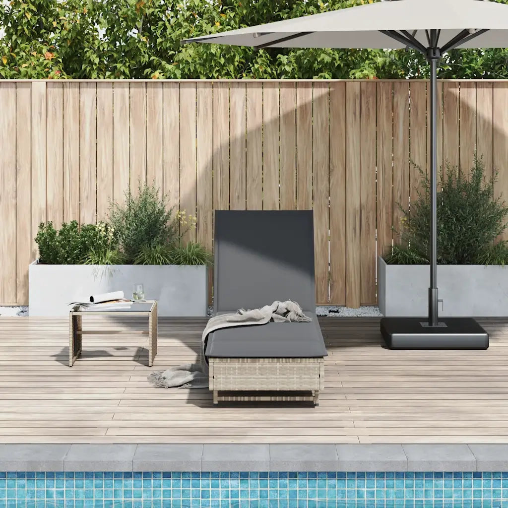 Lettino Prendisole | Sdraio da giardino | Lettino da sole con Ruote e Cuscino Polyrattan Grigio Chiaro