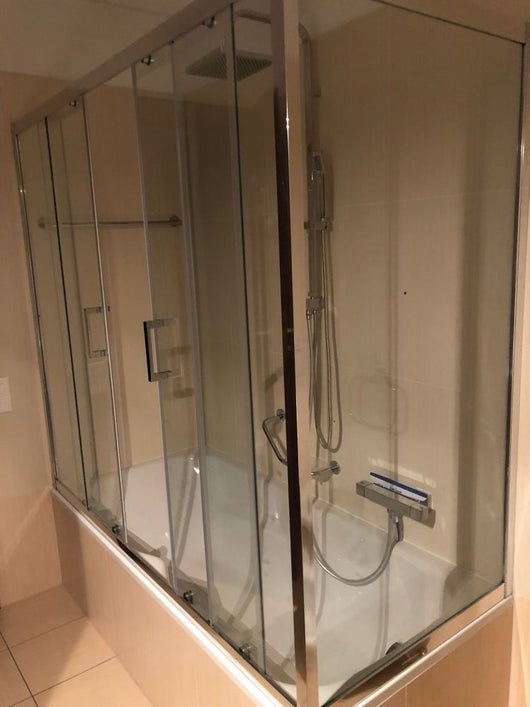 Box Doccia per Vasca a 2 Lati in Vetro Trasparente da 6 mm 1 Lato Fisso e 1 Porta Scorrevole - Misura: 65 x 120 x h150