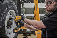 AVVITATORE AD IMPULSI A BATTERIA 18V DEWALT 1/2" 813NM DCF891NT