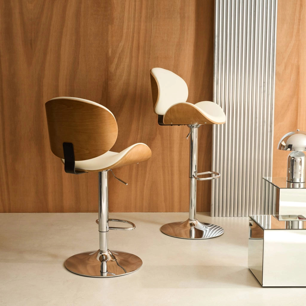 Set di 2 sgabelli da bar regolabile decorazione legno curvato e