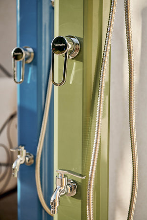 Mini Doccia Solare da Giardino 20L Miscelatore Lavapiedi e Doccetta Verde Opalino