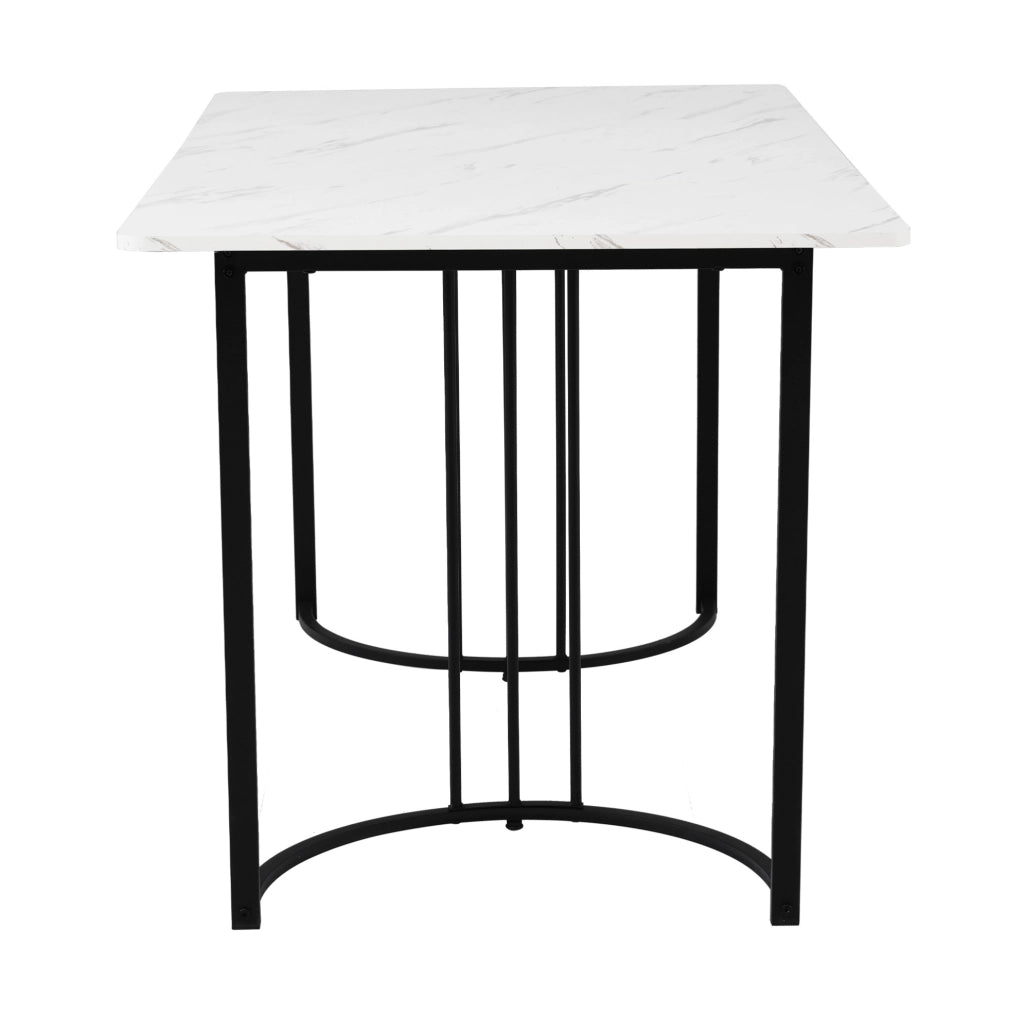 Gruppo tavolo e sedie 140x80 cm; effetto marmo; MDF e velluto; bianco