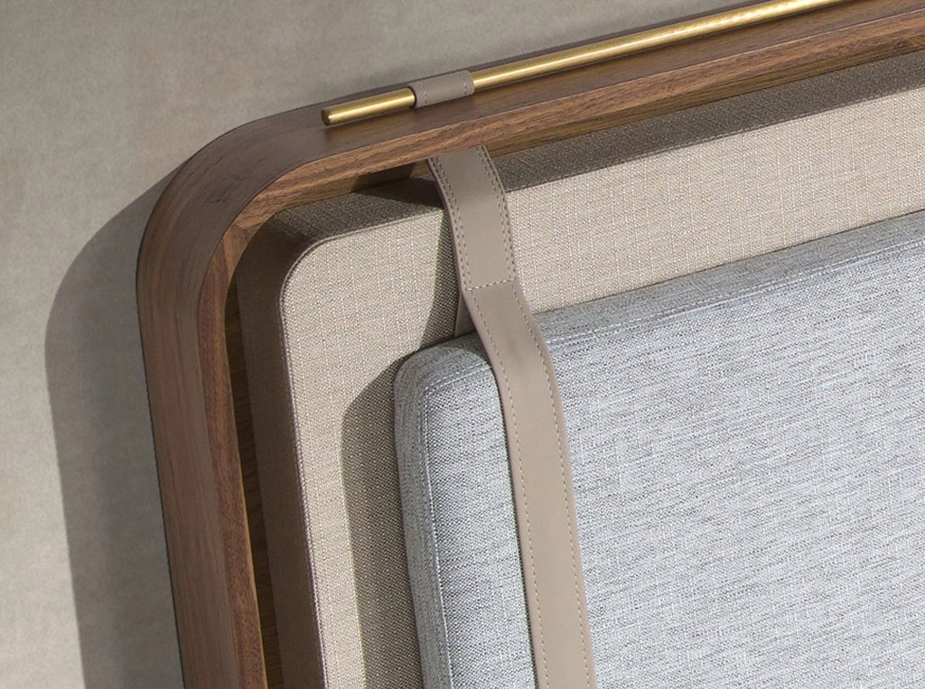 Letto in tessuto color beige e grigio