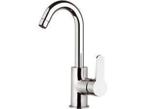 Miscelatore per lavello con canna corta