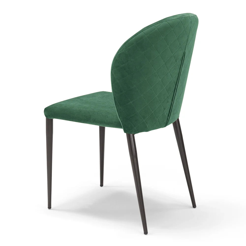 Set 2 sedie da pranzo imbottite in velluto GHIBLI LUX MADE IN ITALY, schienale a poltroncina, gambe robuste in metallo, design moderno, tessuto idrorepellente, colore Verde Smeraldo