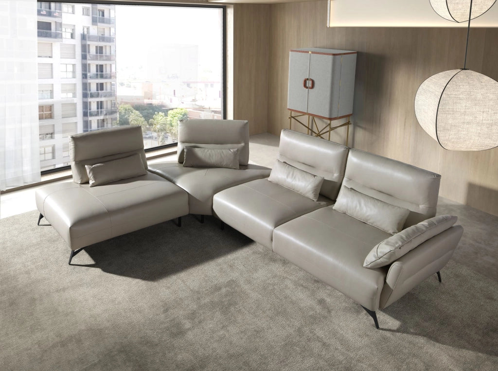 Divano chaise longue sinistro in pelle sabbia